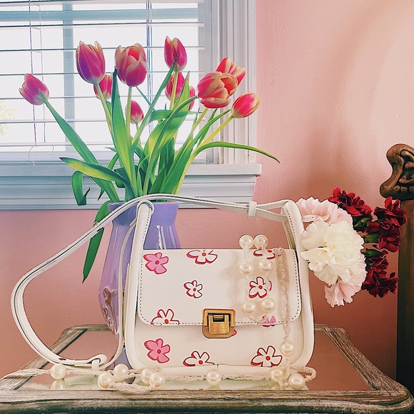 Sugar x Spice Clothing Handbags - Floral Crossbody Purse 🌷🧚‍♀️